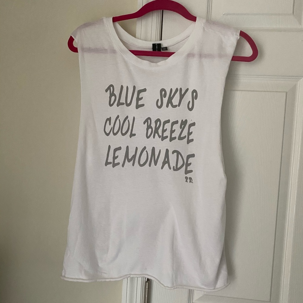 Boy Meets Girl Size Small Muscle Tank